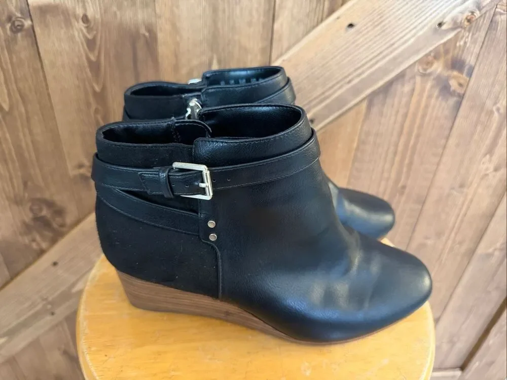 Dr. Scholl’s Women’s Size 8W Black Wedge Ankle Boots